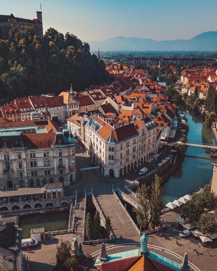 Ab - The Princess Castle Triplex Apartment Ljubljana